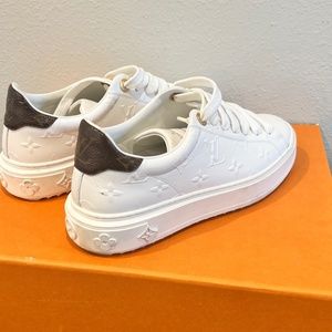 Louis Vuitton Sneaker